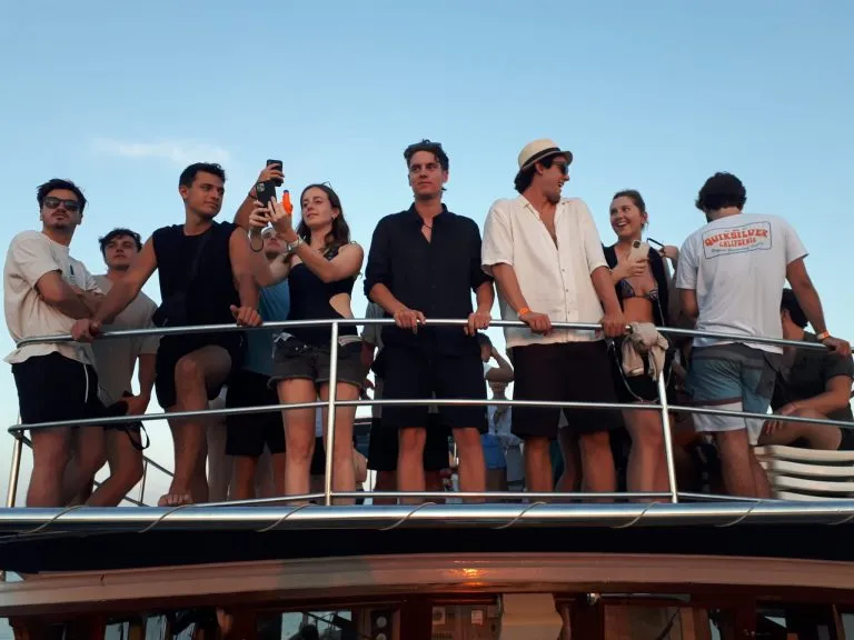 People taking pictures